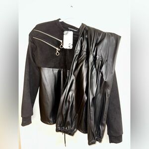 New imperial Faux leather/suede set, NWT size s